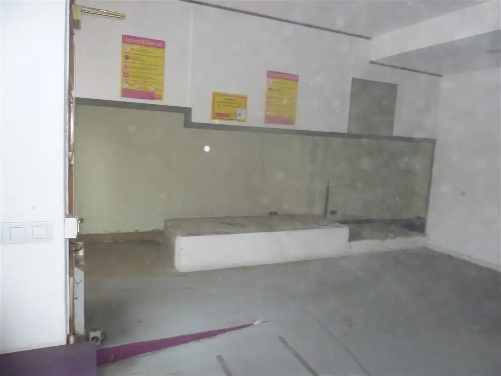 Commercial properties for rent in Calle de Iñigo Arista, Iturrama
