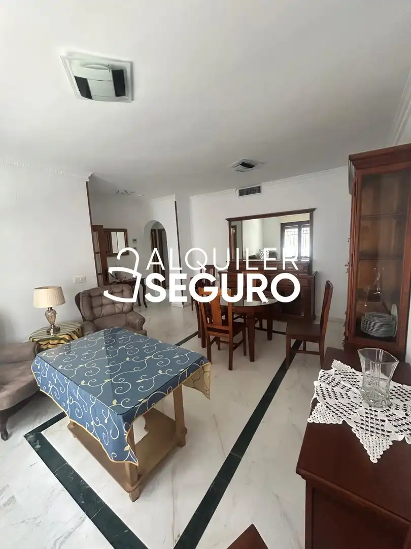 Esszimmer von Wohnung zur Miete in La Zubia mit Klimaanlage, Heizung und Terrasse