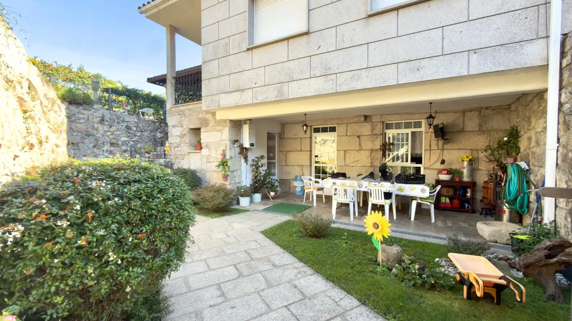 Casa con terrazza in vendita a Crecente