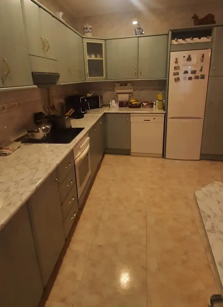 Cuina de Pis en venda en Villarrobledo amb Calefacció, Terrassa i Traster