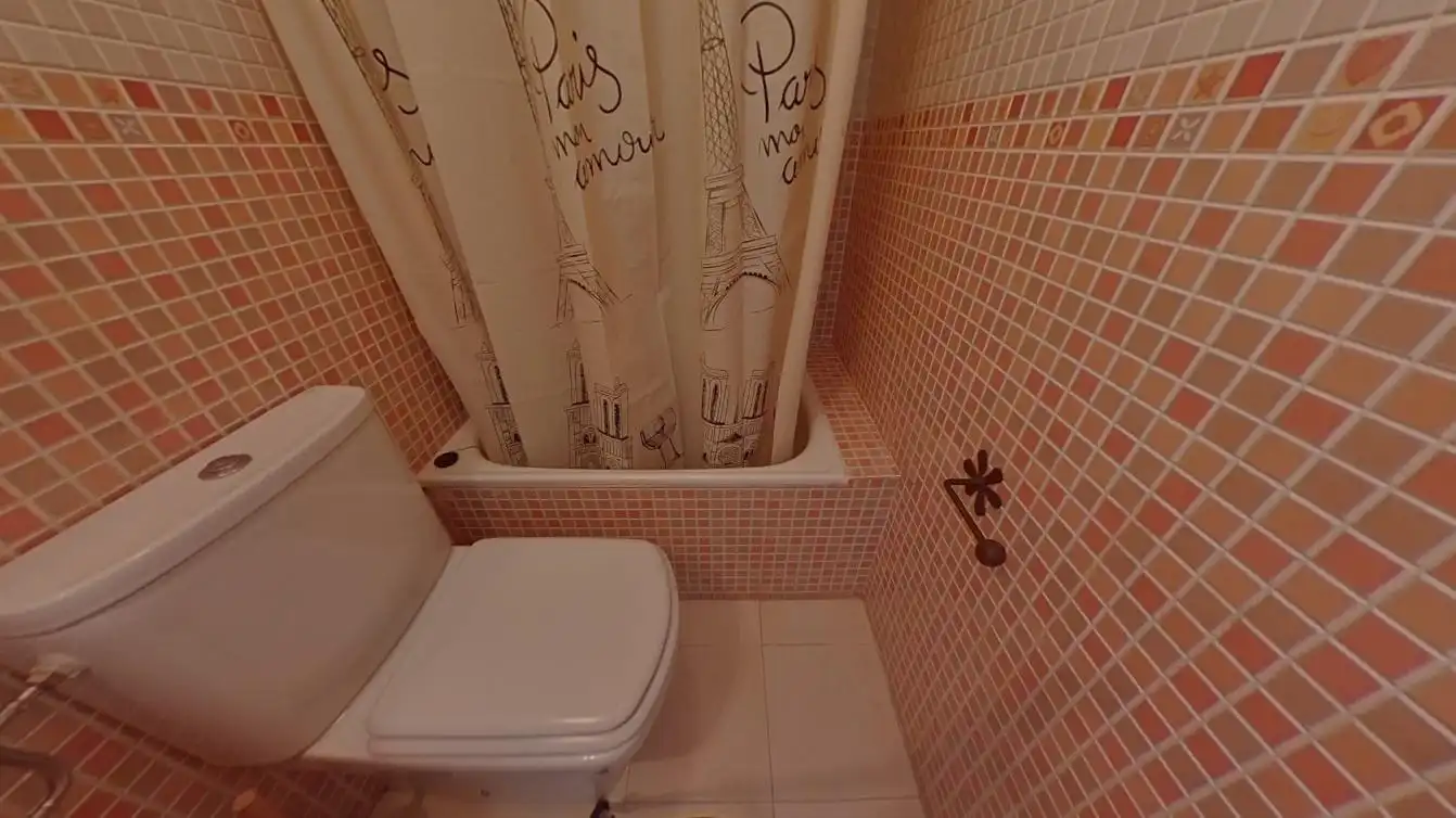 Bathroom of Study for sale in Madrid