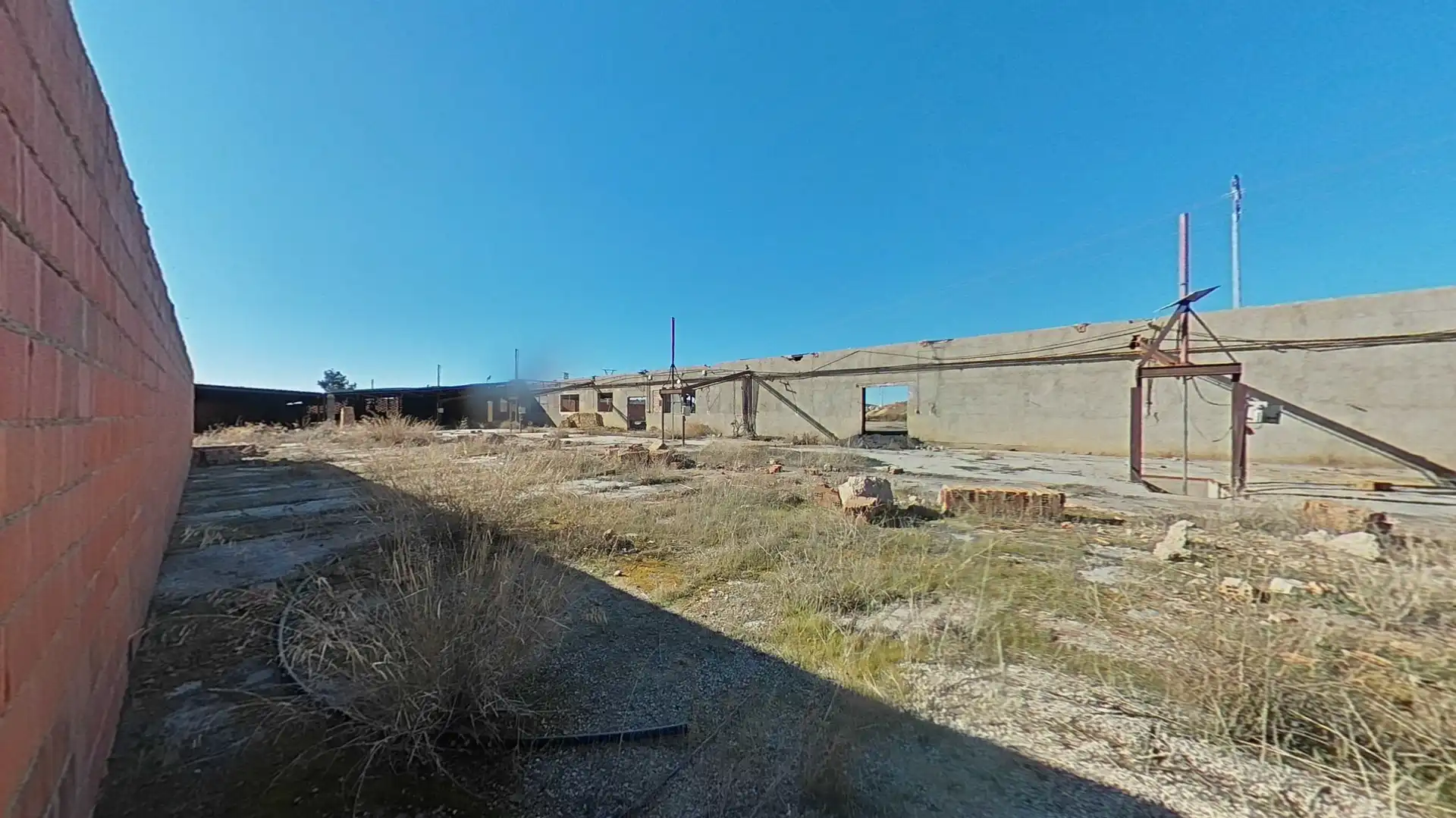 Fabrikhallen zum Verkauf in Torrenueva, Santa Cruz de Mudela