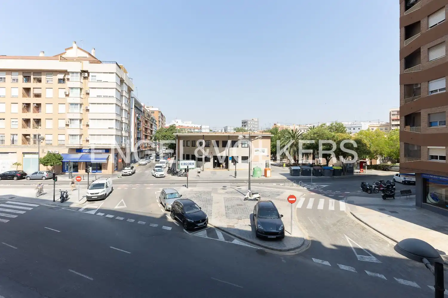 Vista exterior de Piso de alquiler en Valencia con Aire acondicionado, Calefacción y Jardín privado