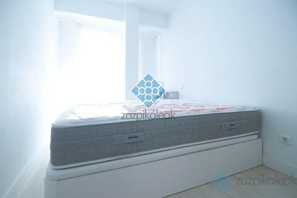 Bedroom of Flat for sale in Ibaiondo