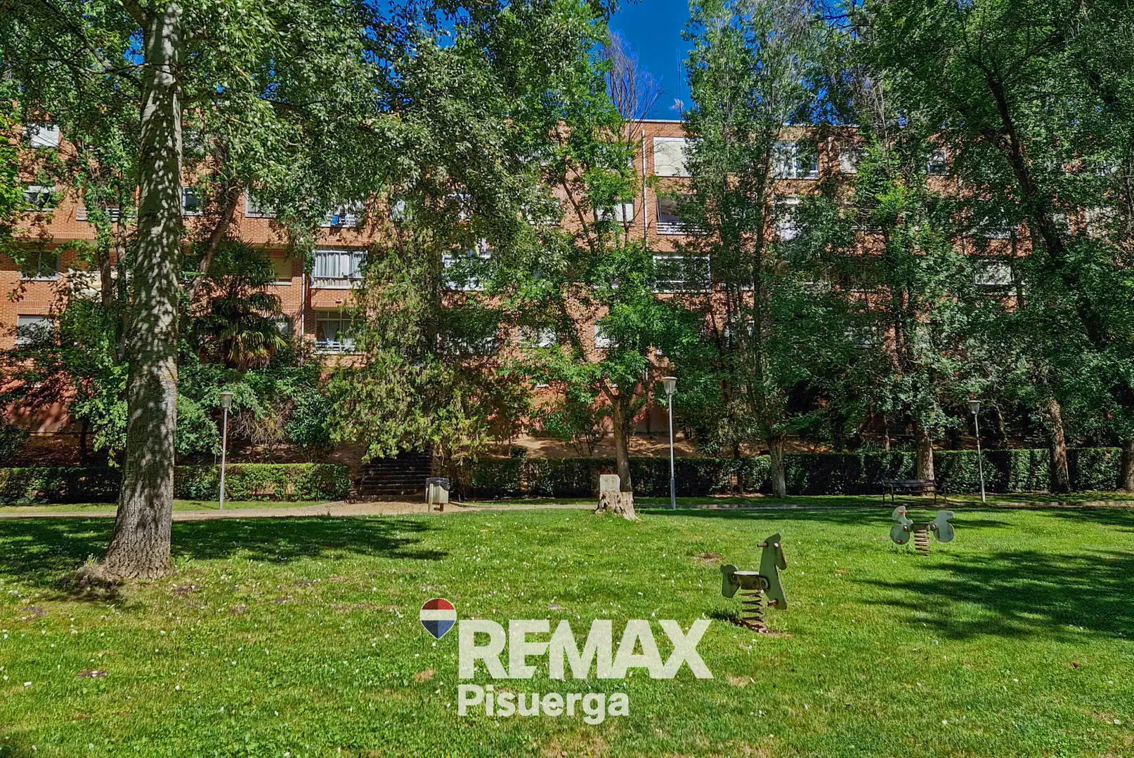 Exterior view of Flat for sale in Tudela de Duero  with Heating, Terrace and Balcony