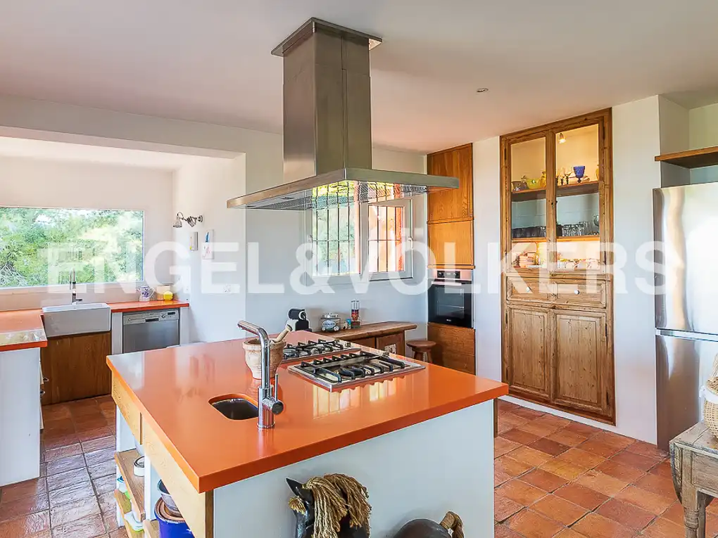 Küche von Haus oder Chalet zur Miete in Jávea / Xàbia mit Klimaanlage, Heizung und Privatgarten