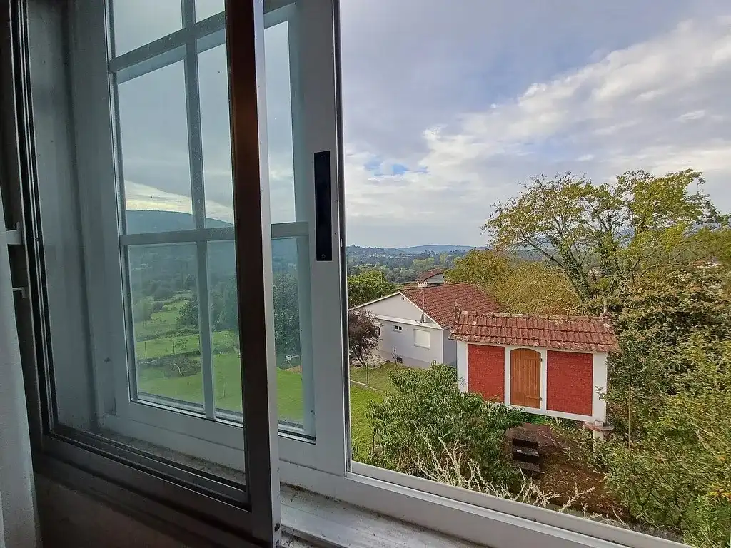 Terrassa de Casa o xalet en venda en Mondariz amb Calefacció, Jardí privat i Parquet