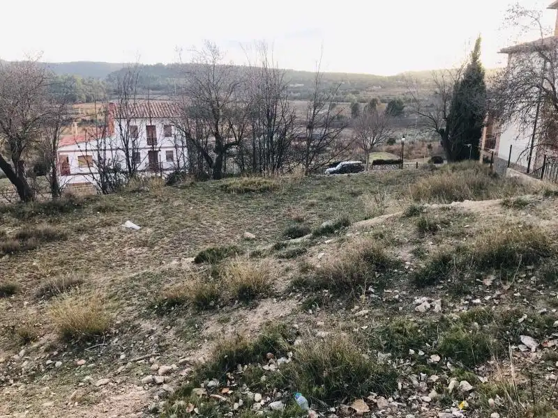 Residencial en venda en Zucaina
