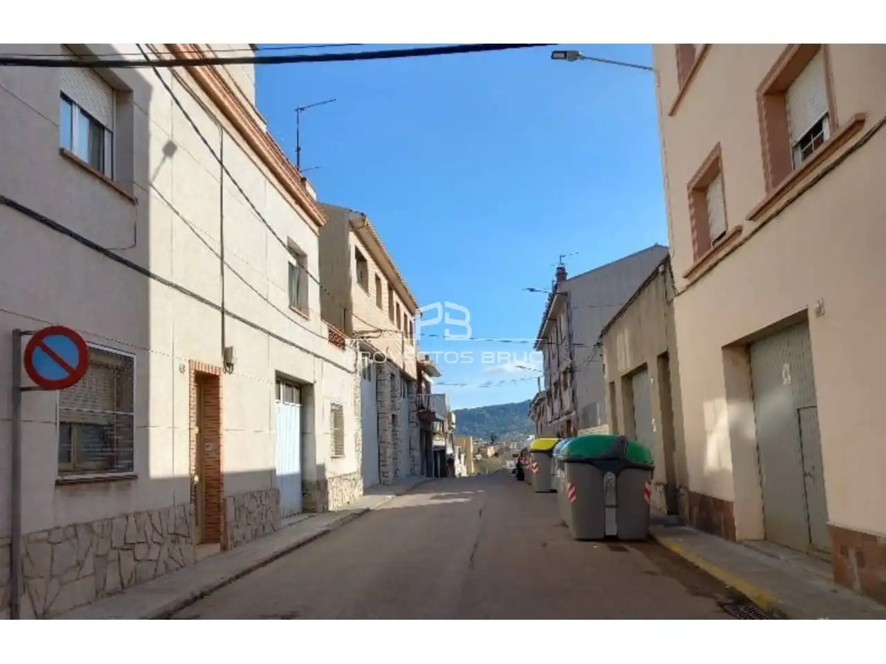 Vista exterior de Casa adosada en venta en Igualada con Terraza