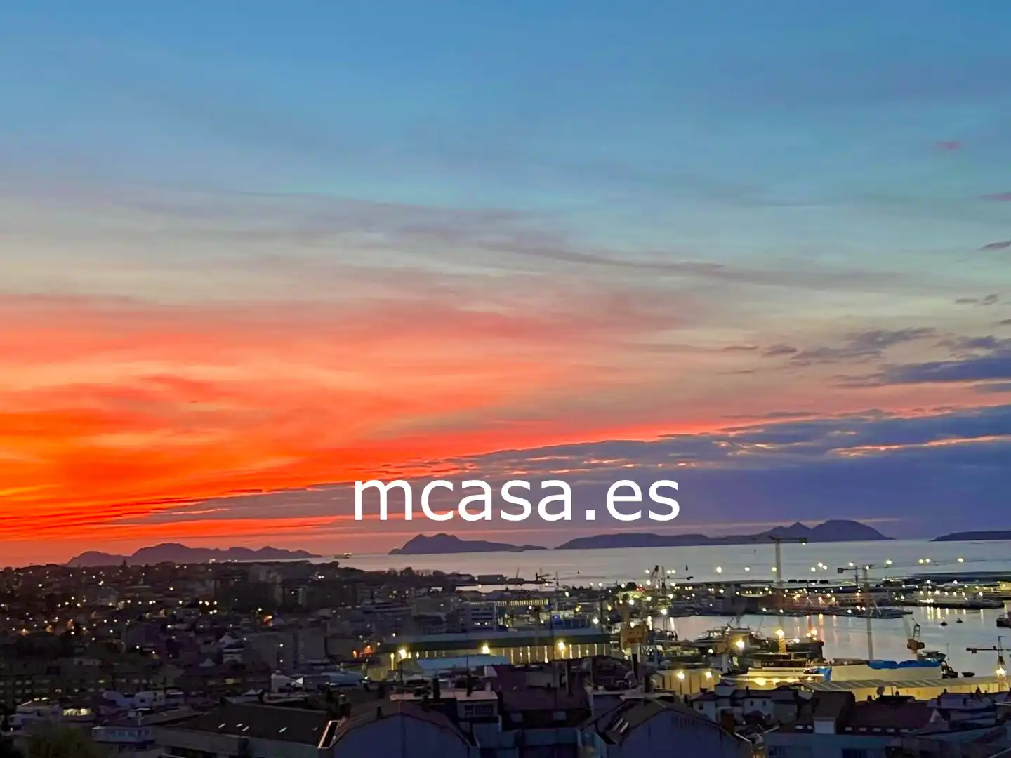 Àtic en venda en Vigo  amb Calefacció, Terrassa i Traster