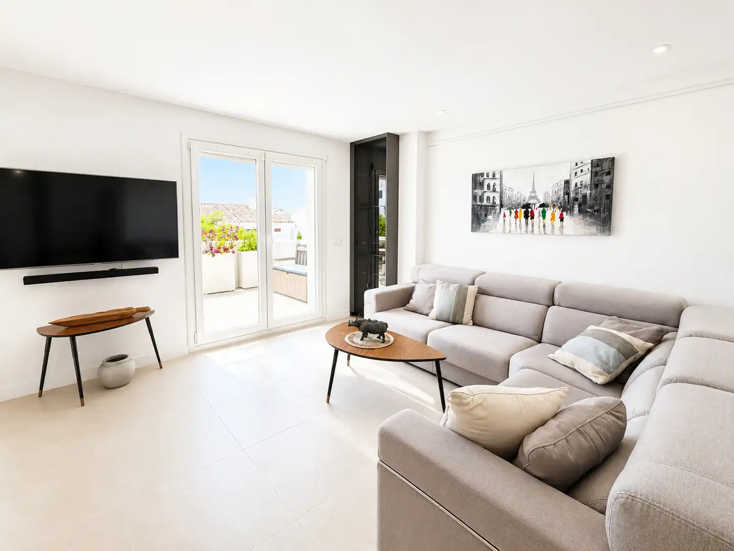 Sala de estar de Piso en venta en Benalmádena con Aire acondicionado, Terraza y Amueblado