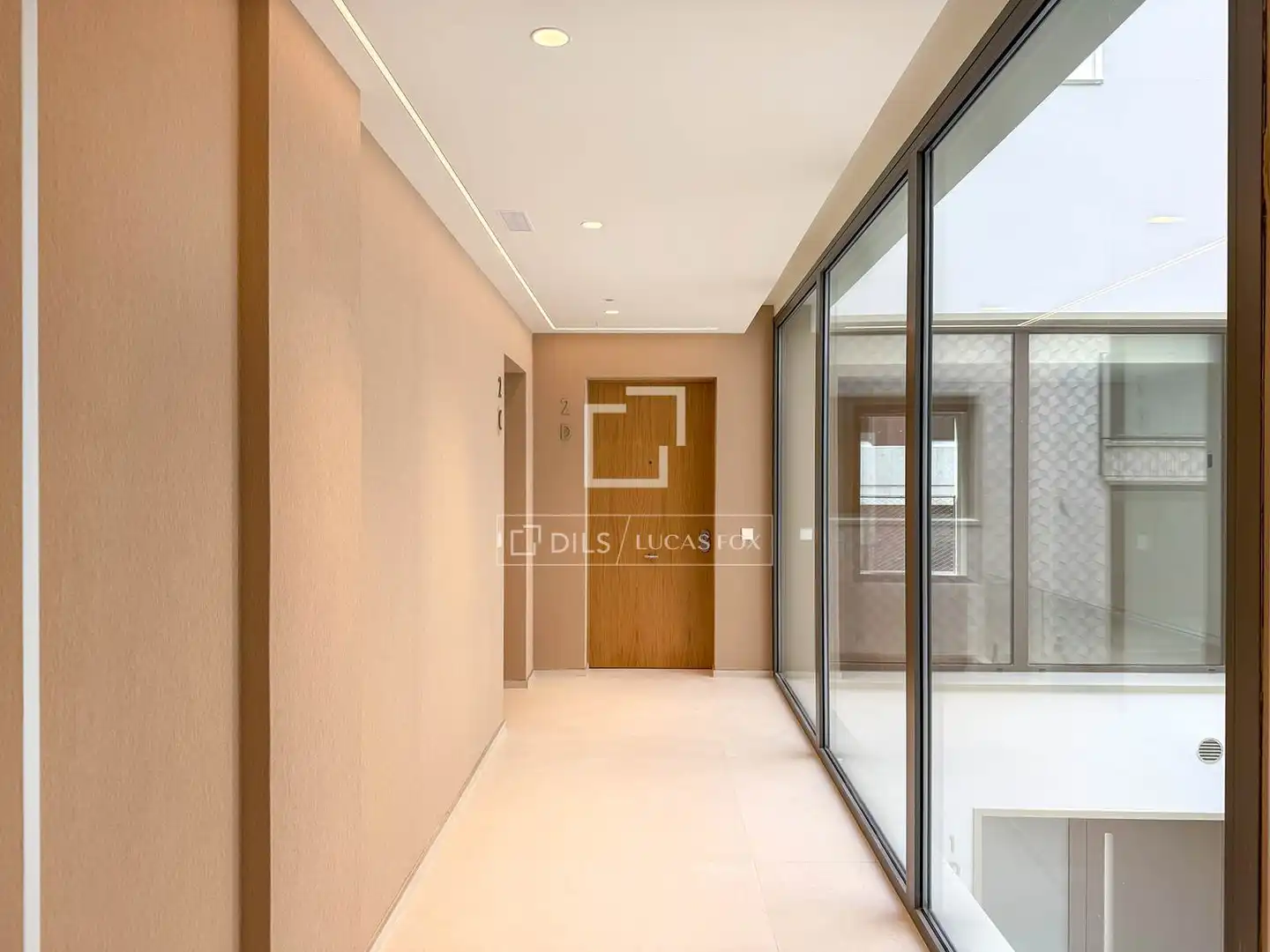 Piso en venta en Barcelona con Aire acondicionado, Terraza y Piscina