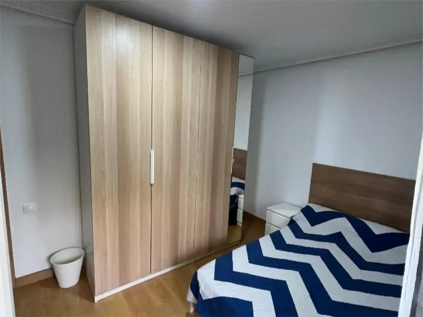 Schlafzimmer von Wohnung zur untervermieten in Versalles