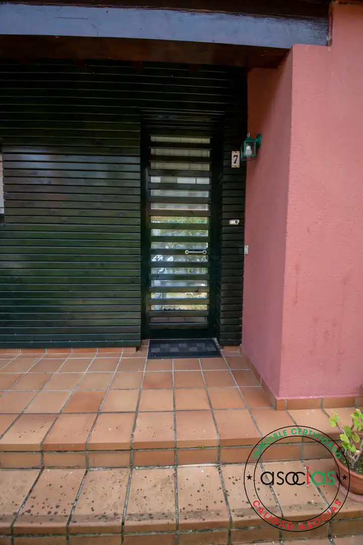Casa o chalet en venta en Colunga con Calefacción, Jardín privado y Terraza