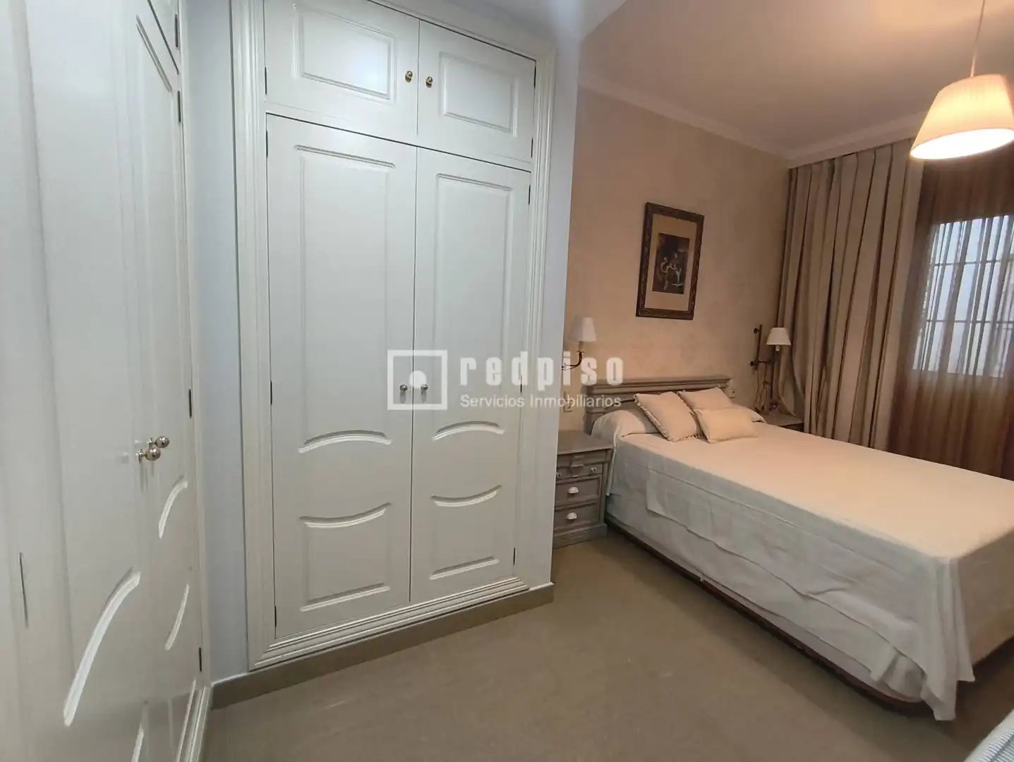 Habitación de Piso de alquiler en Sevilla con Aire acondicionado, Terraza y Amueblado