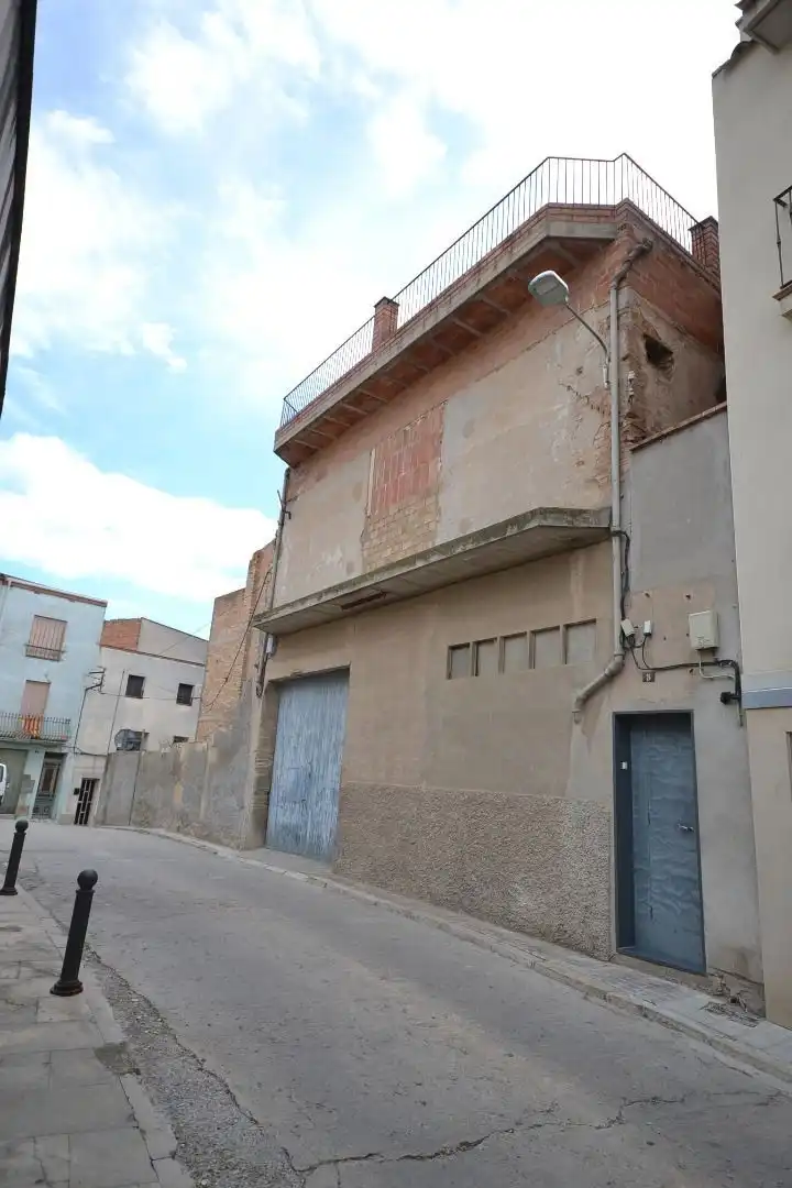 Locale commerciale in vendita a Bellpuig