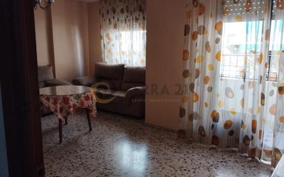 Sala d'estar de Pis en venda en  Jaén Capital