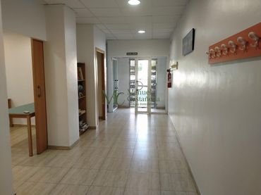 Local commercial à vendre à Sur