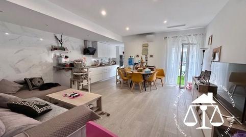 Photo 5 of Single-family semi-detached for sale in Creu Alta, Sabadell