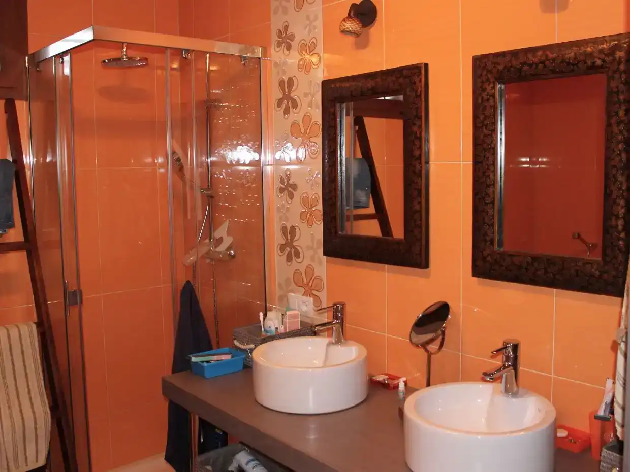 Baño de Piso en venta en Santiago del Teide con Aire acondicionado, Trastero y Amueblado