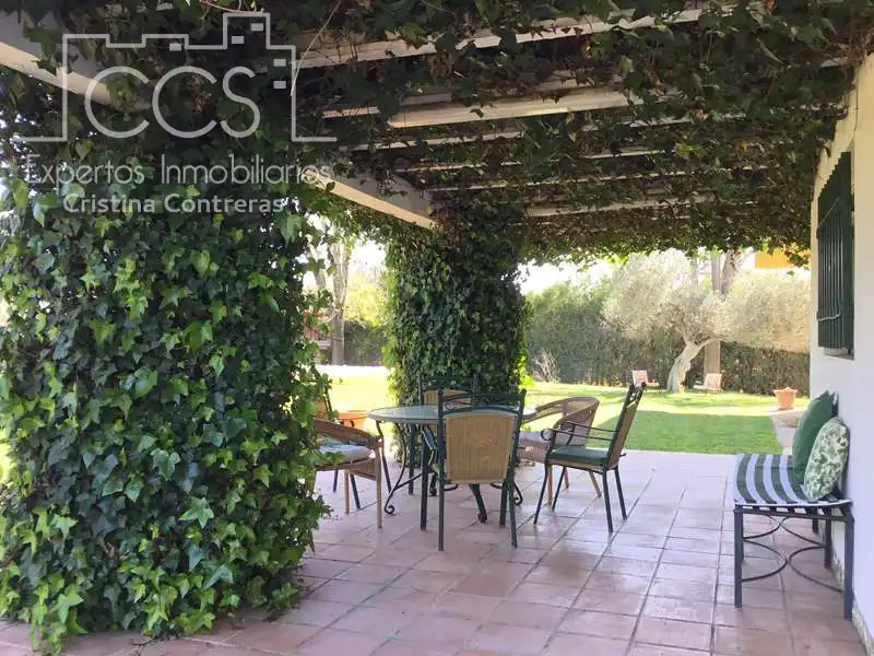 Chalet con piscina en venta en Sanlúcar la Mayor, imagen 15