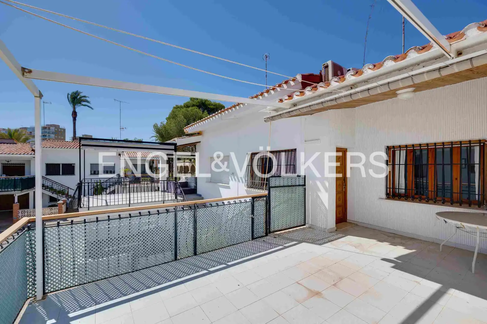 Terrassa de Casa o xalet en venda en Orihuela amb Aire condicionat, Calefacció i Terrassa