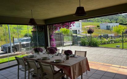 Terrassa de Casa o xalet en venda en Villaviciosa amb Terrassa