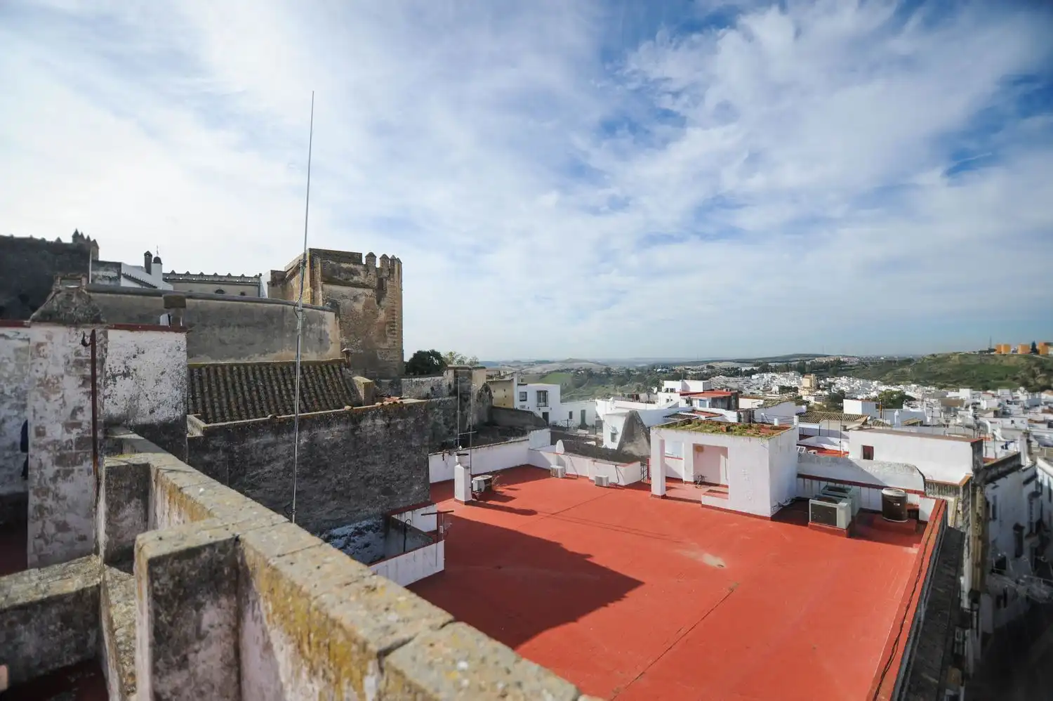 Vista exterior de Casa o chalet en venta en Arcos de la Frontera con Calefacción y Terraza