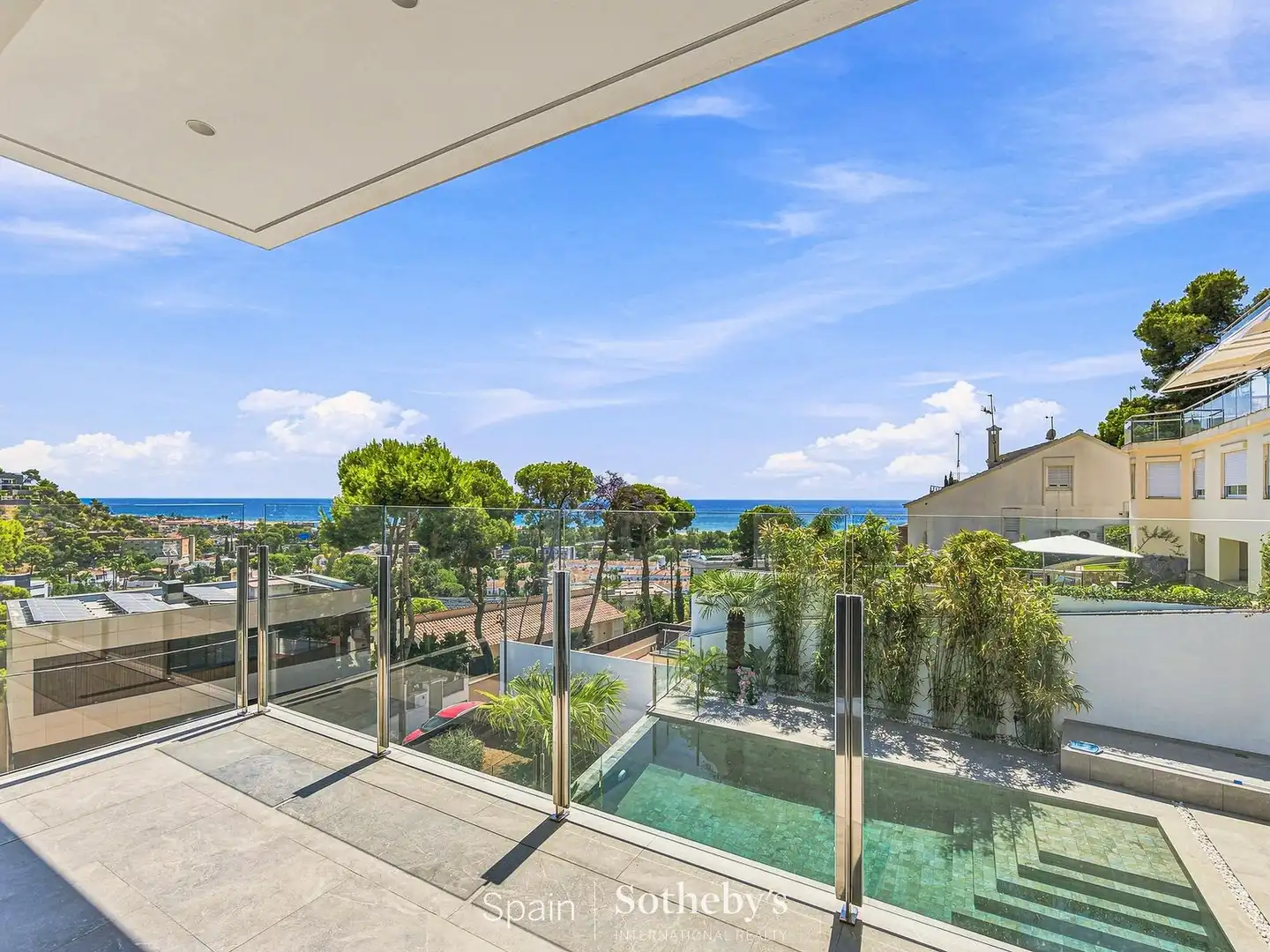 Casa con piscina en venta en Bellamar, imagen 3