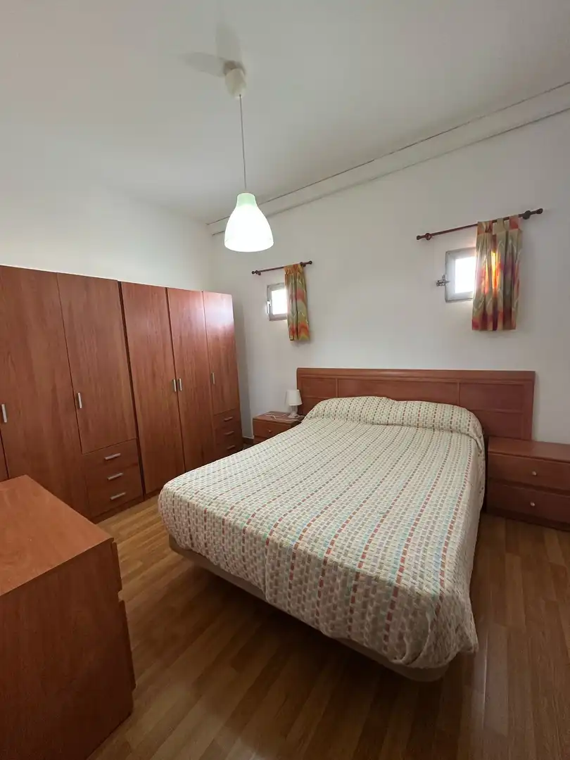 Bedroom of Flat for rent in Algeciras  with Furnished