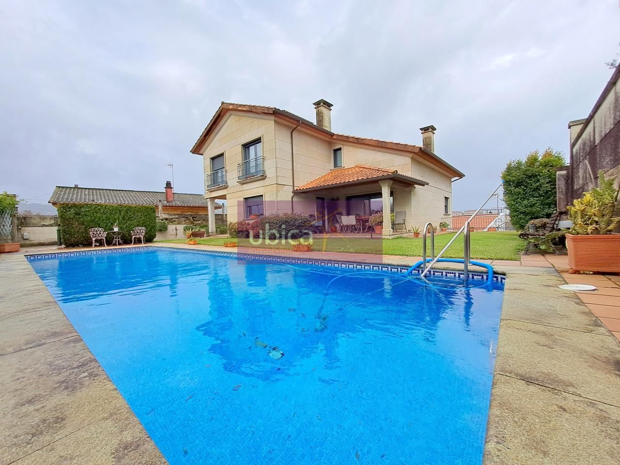 Swimming pool of Houses for sale in O Porriño    with Heating, Private garden and Storage room