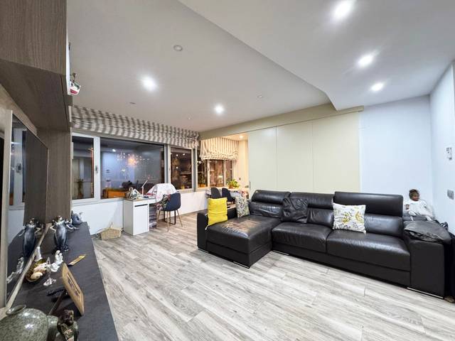 Piso en Venta en Port Forum