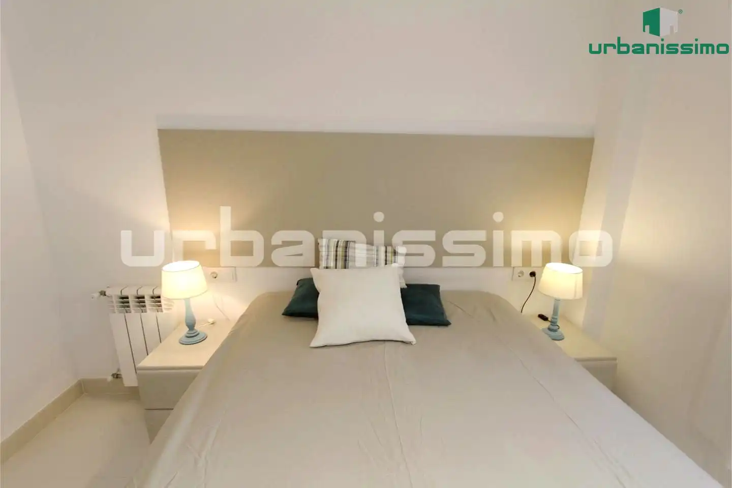 Bedroom of Apartments for rent in Madrid  with Air Conditioner, Heating and Furnished