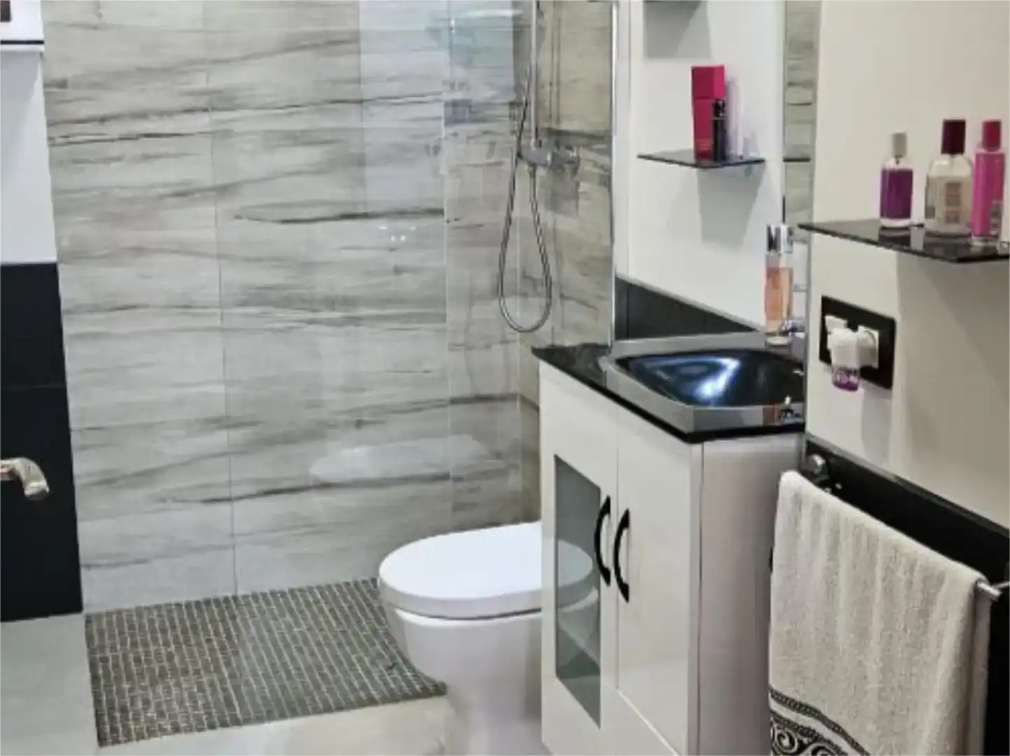 Badezimmer von Wohnung zum Verkauf in Peñíscola / Peníscola mit Klimaanlage und Balkon