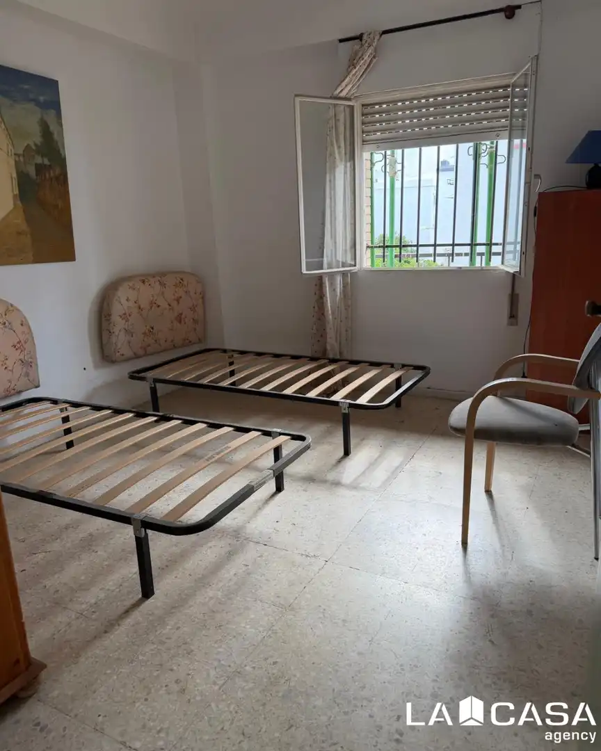 Habitación de Piso en venta en Sevilla con Terraza