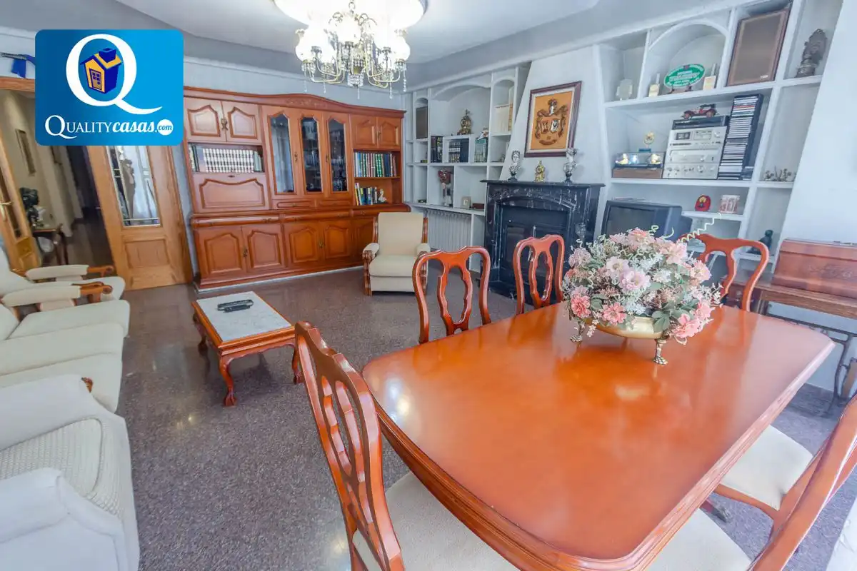 Comedor de Casa o chalet en venta en Villena con Calefacción, Terraza y Trastero