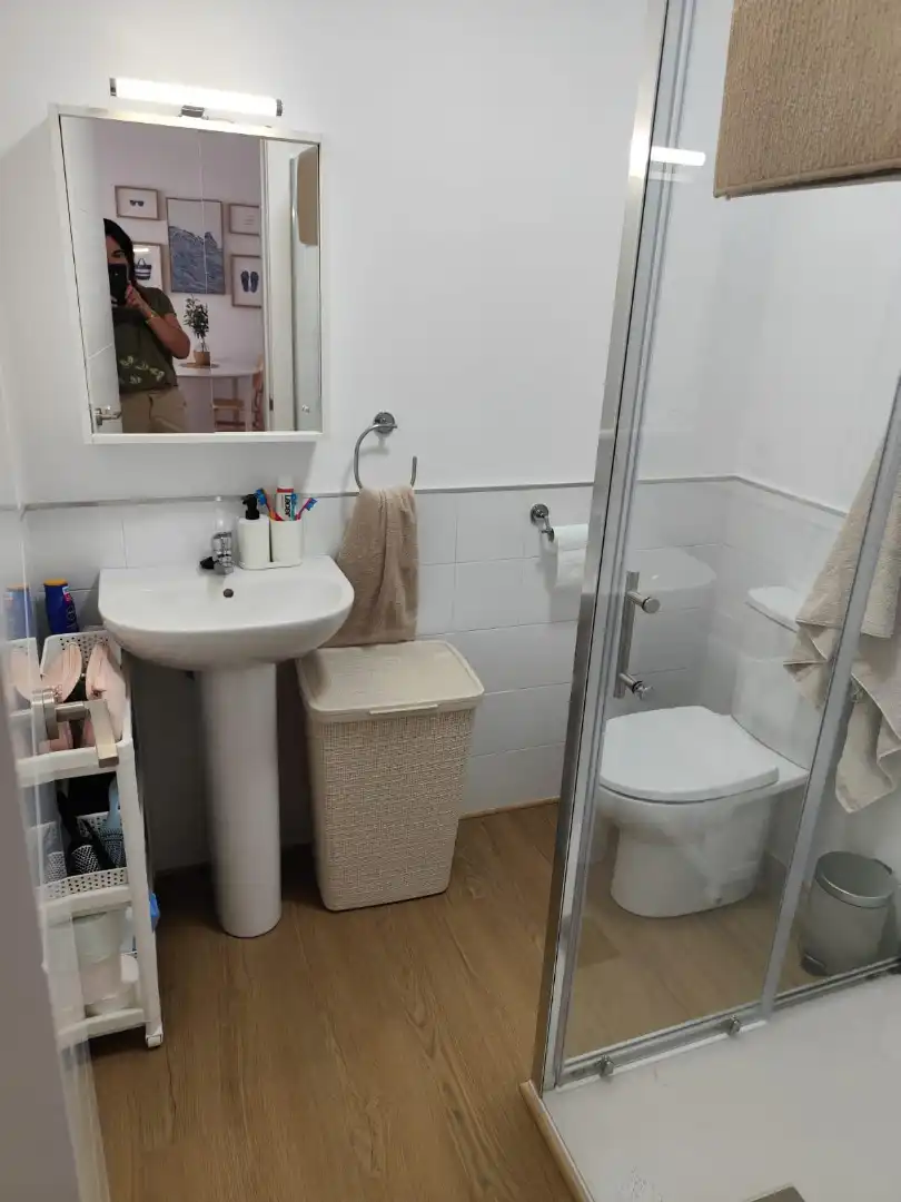 Badezimmer von Wohnung zur Miete in El Puerto de Santa María mit Möbliert