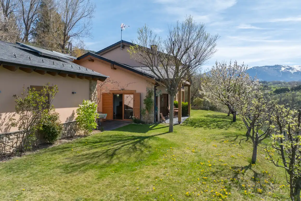 Jardín de Casa o chalet en venta en Estavar con Calefacción, Jardín privado y Parquet