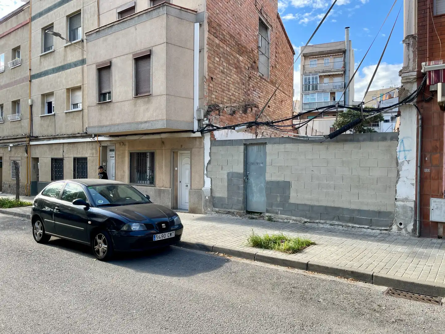 Vista exterior de Residencial en venta en Sant Boi de Llobregat