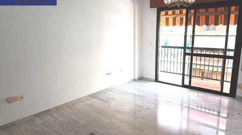 Foto 5 de Apartamento de alquiler en Calle Alcalde Fernández Mesa Porras, 7, Ciudad Jardín - Zoco, Córdoba