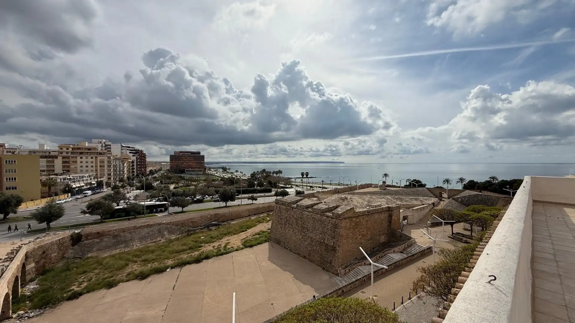 Außenansicht von Dachboden zum Verkauf in  Palma de Mallorca mit Terrasse