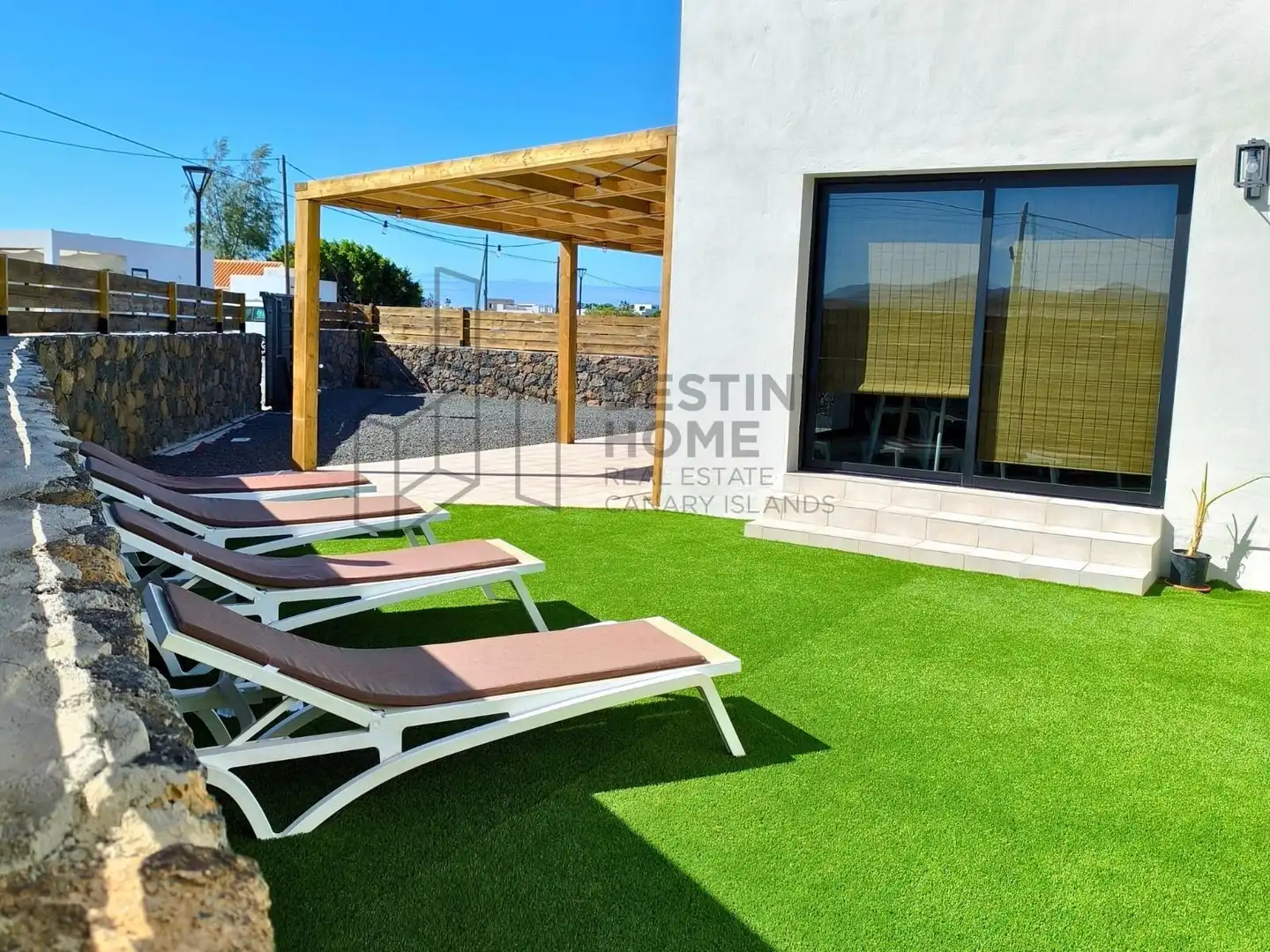 Detached house with pool for sale in Lajares, imagen 7