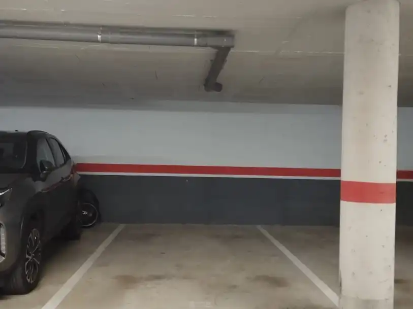 Einzelparkplatz zum Verkauf in Ramon i Cajal 24, imagen 2