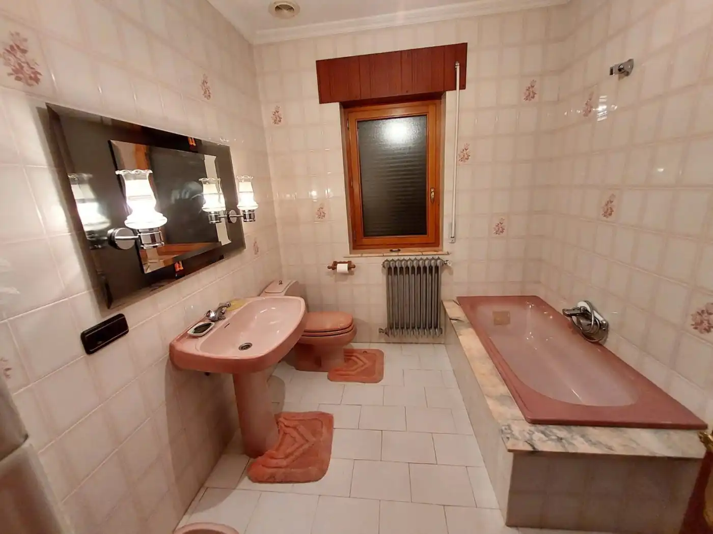Detached house with pool for sale in Castellanos de Villiquera, imagen 16