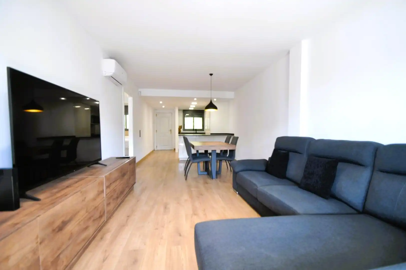 Sala de estar de Piso en venta en La Ràpita con Aire acondicionado, Calefacción y Terraza