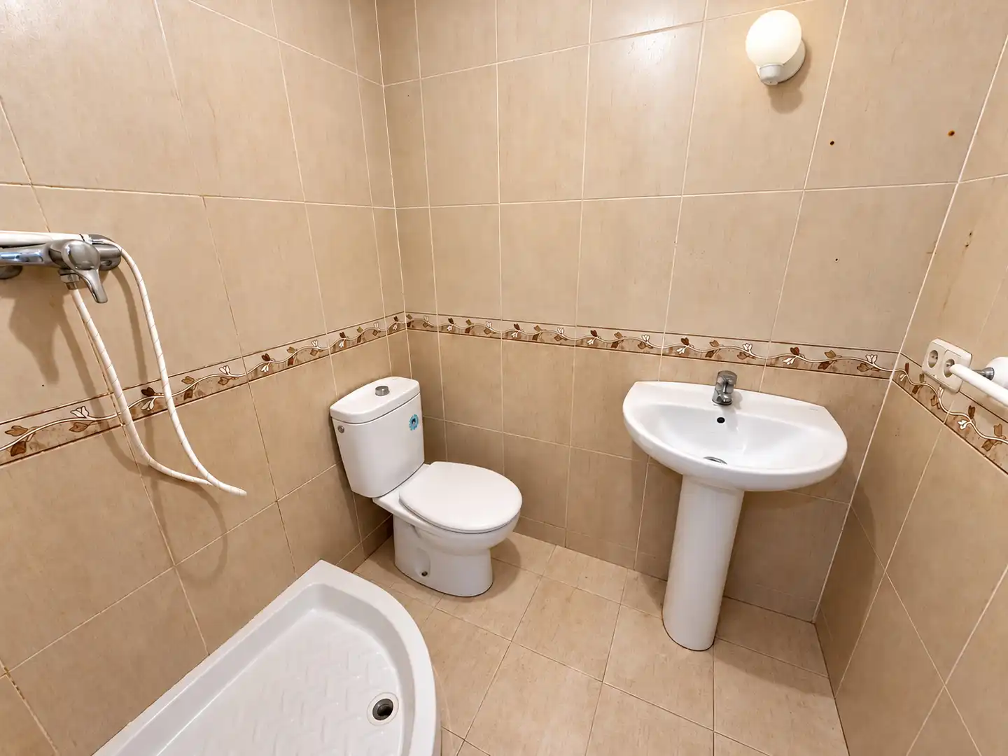 Baño de Piso en venta en Villaverde