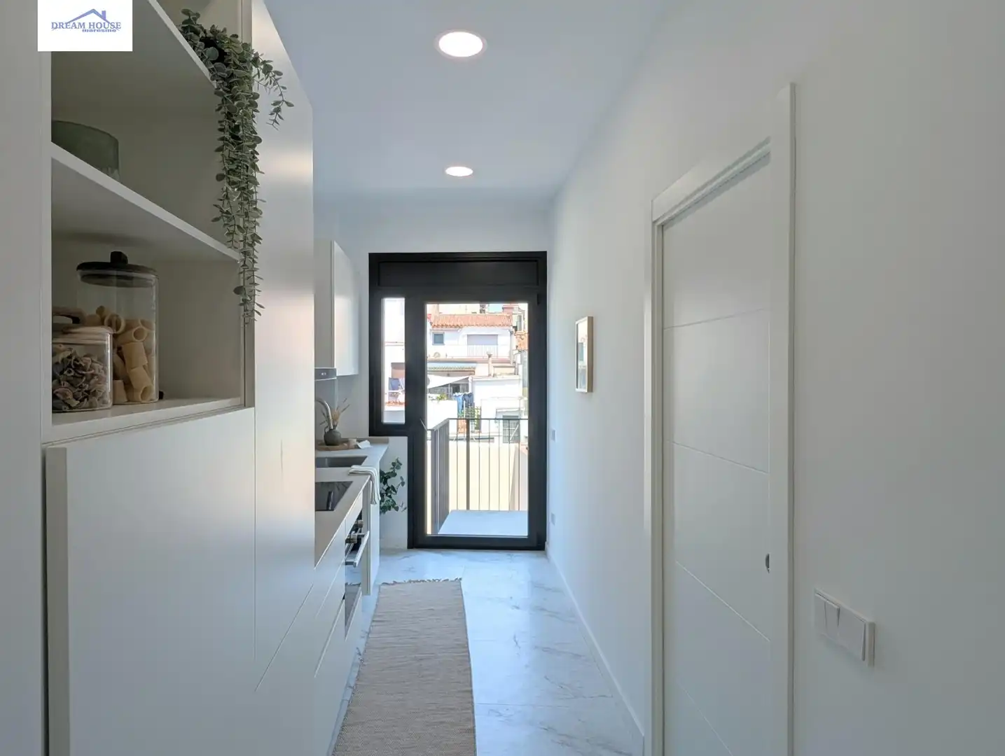 Wohnungen zum Verkauf in Mataró mit Klimaanlage, Heizung und Balkon