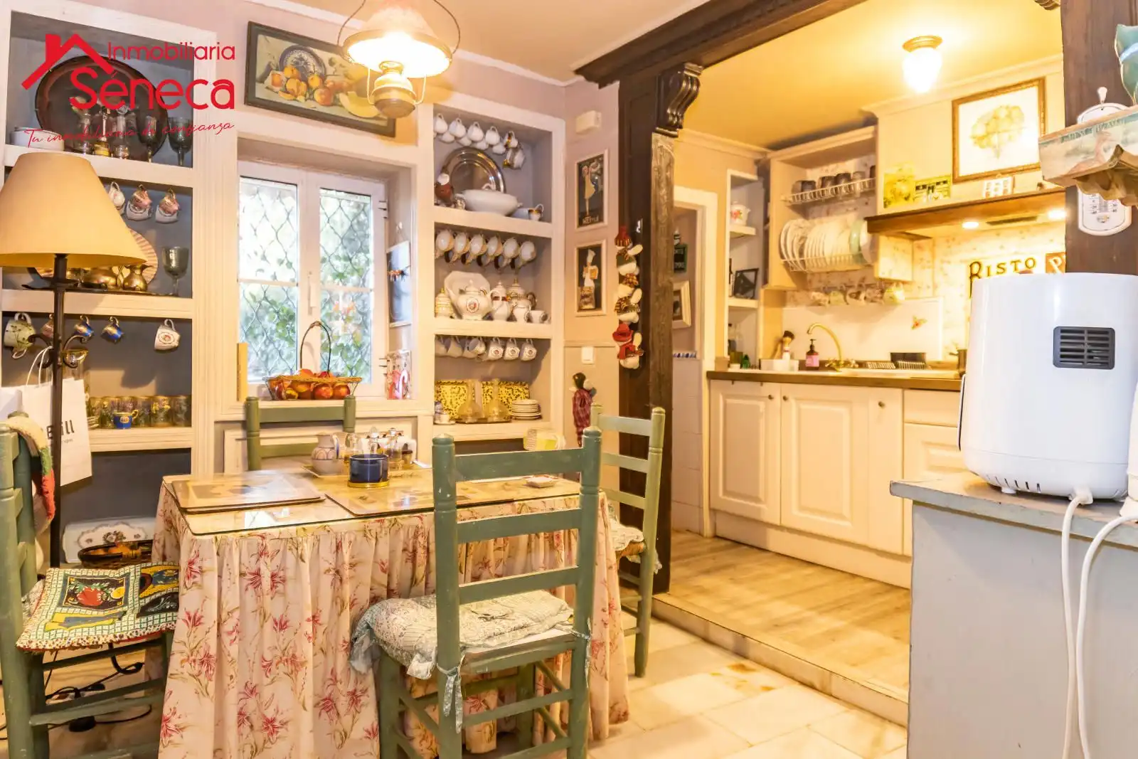 Cocina de Casa o chalet en venta en Córdoba con Aire acondicionado, Calefacción y Piscina