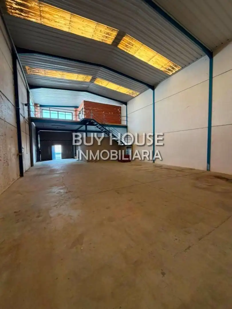 Industrial building for sale in Estación - Cruz Roja, imagen 7