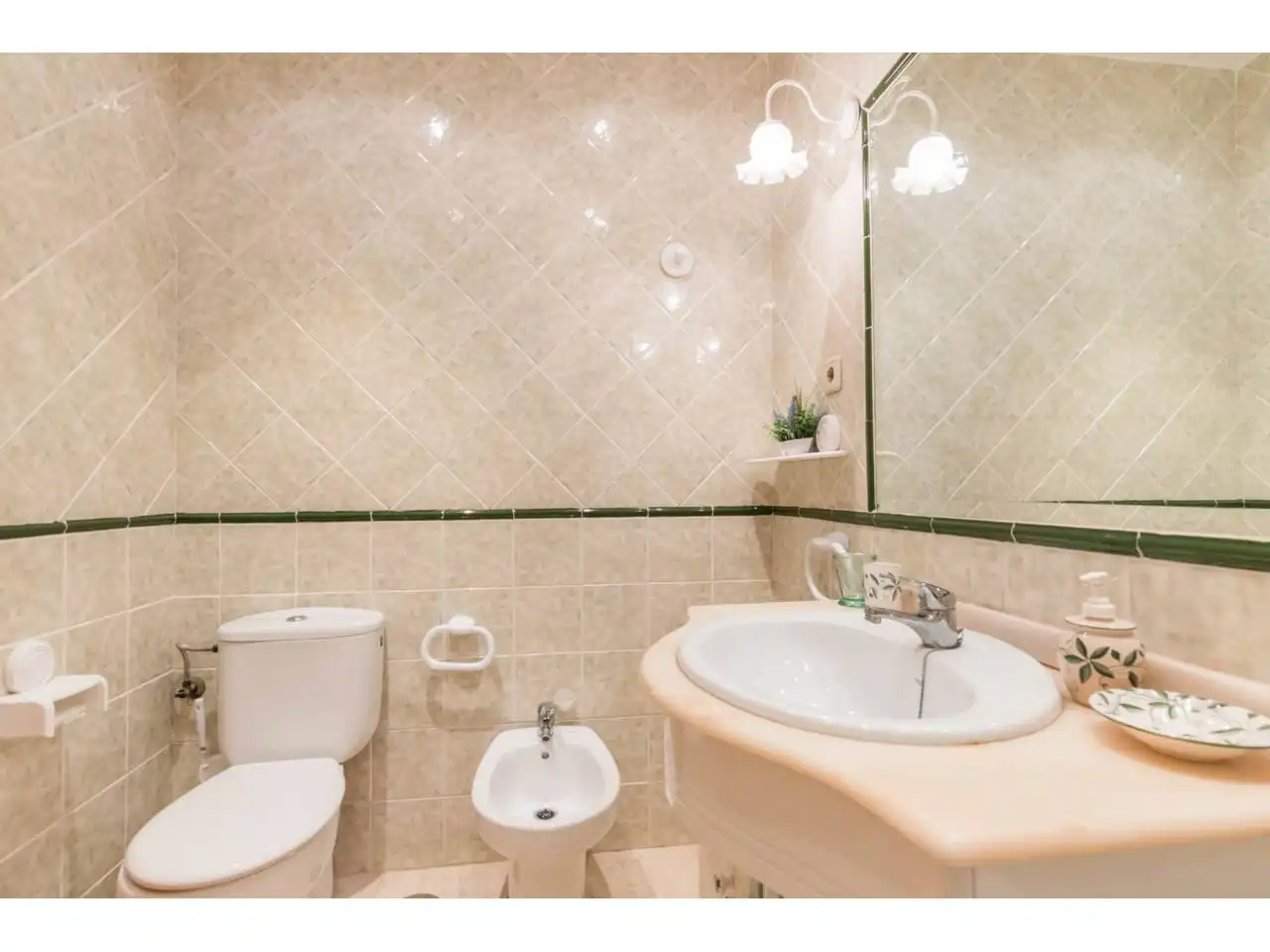Bathroom of Flat for sale in Cartagena  with Air Conditioner, Terrace and Storage room